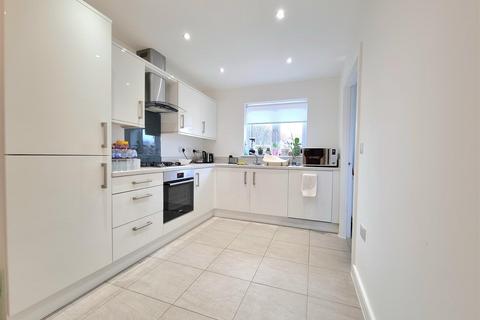 27 Dean Close, Weston, Spalding, PE12 6HG