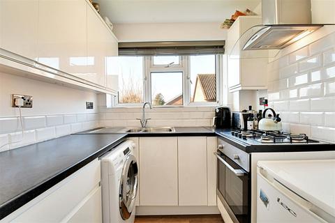 1 bedroom apartment for sale, Oak Tree Close, Hertford Heath SG13