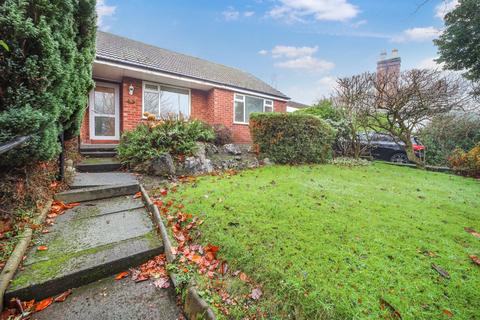 2 bedroom detached bungalow to rent, Crow Lane East, Newton-le-willows