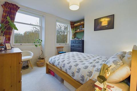 2 bedroom flat for sale, Montpelier Road, Brighton, BN1 3BB