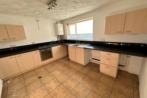 2 bedroom flat to rent, Park Avenue, Skegness PE25