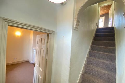 2 bedroom terraced house for sale, Huddersfield Road, Wyke