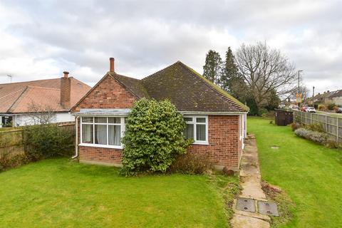 3 bedroom detached bungalow for sale, Merryfield Drive, Horsham, West Sussex