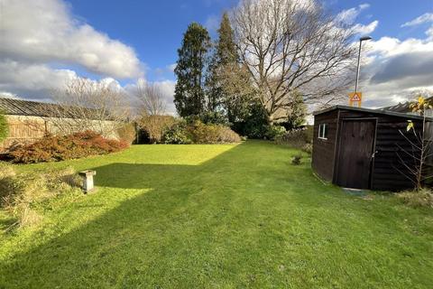 3 bedroom detached bungalow for sale, Merryfield Drive, Horsham, West Sussex