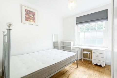 3 bedroom flat to rent, Barrow Hill Estate London NW8