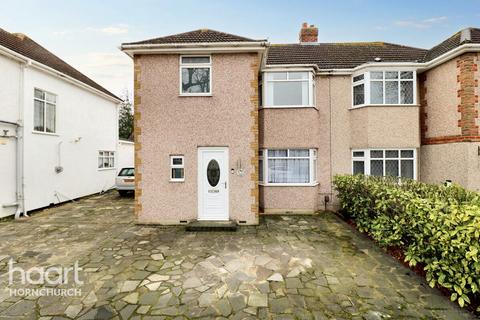 3 bedroom semi-detached house for sale, Warren Drive, Hornchurch