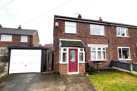 3 bedroom semi-detached house for sale, Royal Drive, Leigh