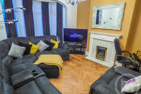 4 bedroom semi-detached house for sale, Collingwood Avenue, Blackpool, FY3 8BZ