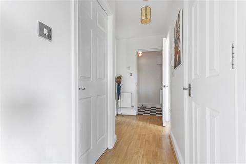 2 bedroom apartment for sale, The Strone, Bradford BD10