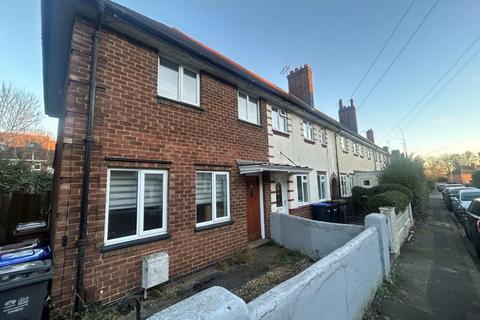 2 bedroom end of terrace house to rent, Danefield Road, Abington, Northampton NN3