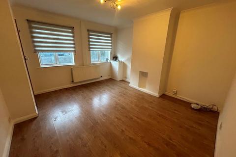 2 bedroom terraced house to rent, Danefield Road, Abington, Northampton