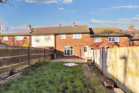 3 bedroom terraced house for sale, Pankhurst Crescent, Stevenage, Hertfordshire, SG2