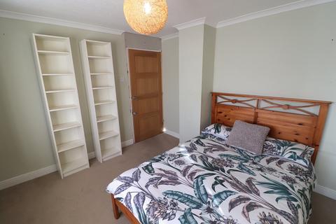 132 Pankhurst Crescent, Stevenage, SG2 0QN