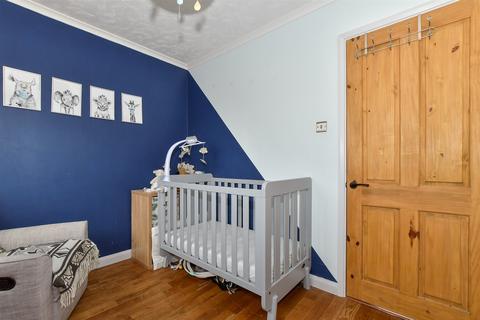 6 Dalison Court, Halling, Rochester, ME2 1BB