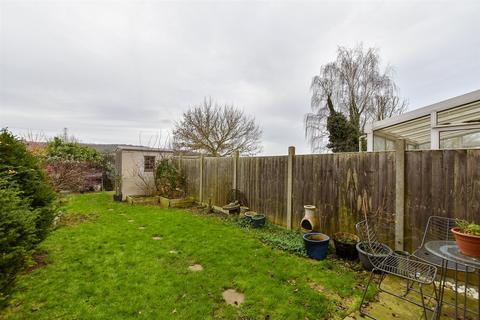 2 bedroom end of terrace house for sale, Dalison Court, Halling, Rochester, Kent