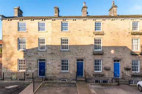 3 bedroom terraced house for sale, Kirkgate, Otley LS21