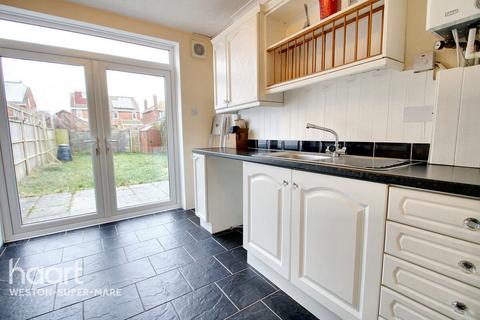 3 bedroom semi-detached house to rent, Southmead Road, WESTON-SUPER-MARE