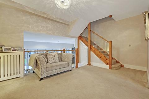38 Hillside Road, Billericay, CM11 2DA