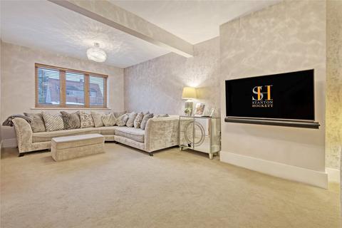 4 bedroom detached house for sale, Hillside Road, Billericay, Essex, CM11