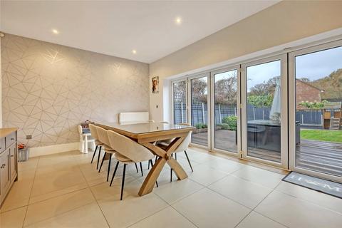 38 Hillside Road, Billericay, CM11 2DA
