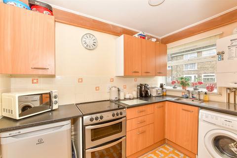 1 bedroom ground floor flat for sale, Little Chequers, Wye, Ashford, Kent