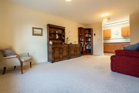 2 bedroom apartment for sale, Rowanberries, Baldwin Lane, Bradford BD14