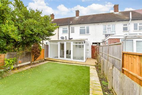 2 bedroom terraced house for sale, Arrowsmith Road, Chigwell, Essex