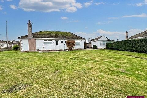 3 bedroom detached bungalow for sale, Harlech Crescent, Prestatyn, Denbighshire LL19 8DG