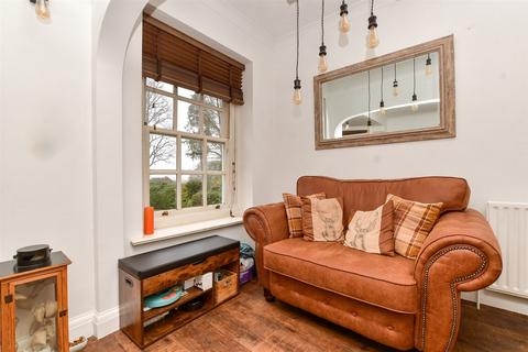 2 bedroom flat for sale, St. Paul's Road West, Dorking, Surrey