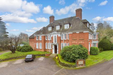 2 bedroom flat for sale, St. Paul's Road West, Dorking, Surrey