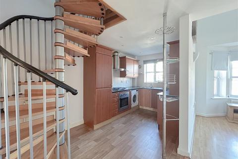 2 bedroom flat for sale, Russell Place, Sale