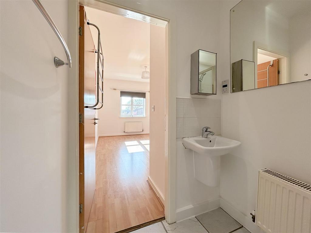 Ensuite