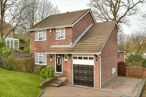 4 bedroom detached house for sale, Travertine Road, Walderslade, Chatham, Kent