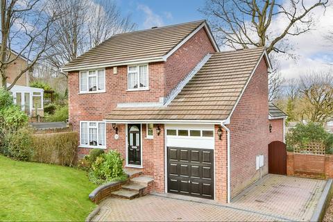 4 bedroom detached house for sale, Travertine Road, Walderslade, Chatham, Kent