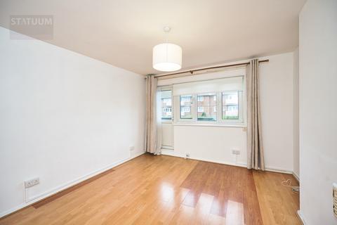 1 bedroom flat to rent, St. Johns Road, Canning Town, Newham, London, E16