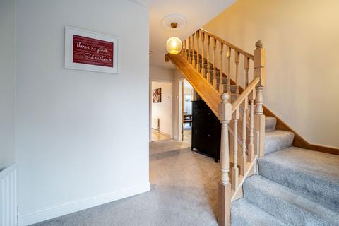 4 bedroom link detached house for sale, Ilmington Drive, Sutton Coldfield B73