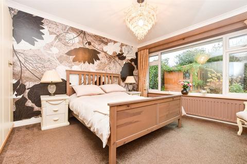 4 bedroom bungalow for sale, Richmond Close, Fetcham, Leatherhead, Surrey