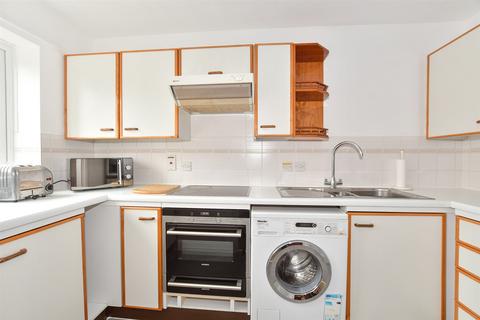 1 bedroom flat for sale, Wray Park Road, Reigate, Surrey