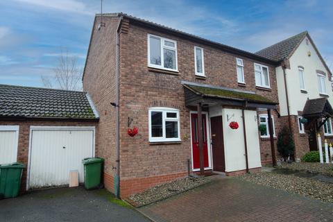 2 bedroom terraced house to rent, Worcester WR4