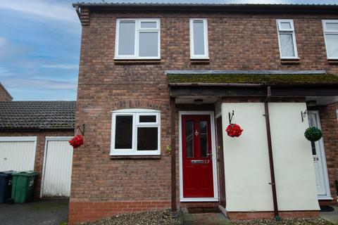 2 bedroom terraced house to rent, Worcester WR4