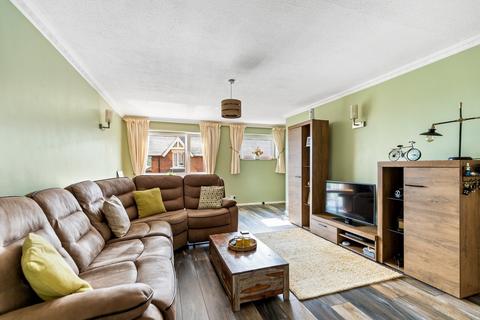 undefined, Leyburne Road, Dover, CT16