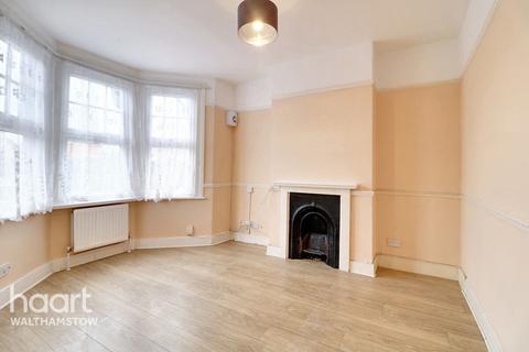 2 bedroom maisonette for sale, Winns Terrace, Walthamstow