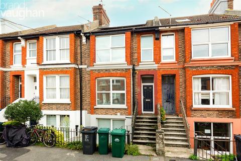 5 bedroom terraced house to rent, Rugby Place, Brighton BN2