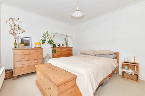 20 Athelstan Road, Folkestone, CT19 6EU