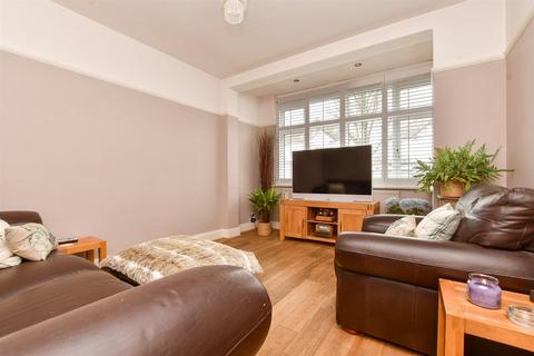 21 Taunton Close, Sutton, SM3 9NG