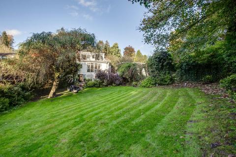 5 bedroom detached house for sale, Sycamore Dene, Chesham, Buckinghamshire, HP5 3JT