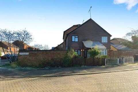 1 bedroom semi-detached house to rent, Campion Close, Denham UB9