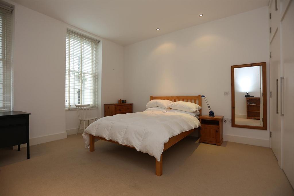 1, 56a Livingstone Road Bedroom 2 (2).JPG