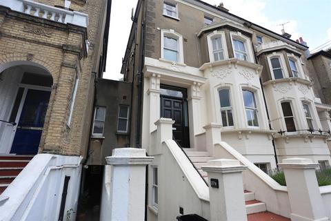 2 bedroom flat to rent, Wilbury Road, Hove