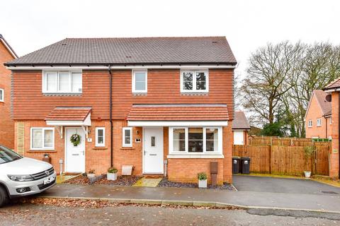 3 bedroom semi-detached house for sale, Clements Grove, Waterlooville, Hampshire